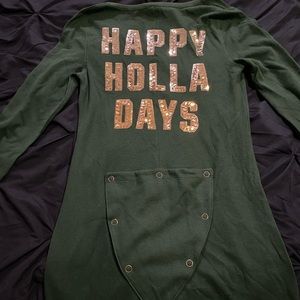 PINK holiday onesie pajamas in green NWT